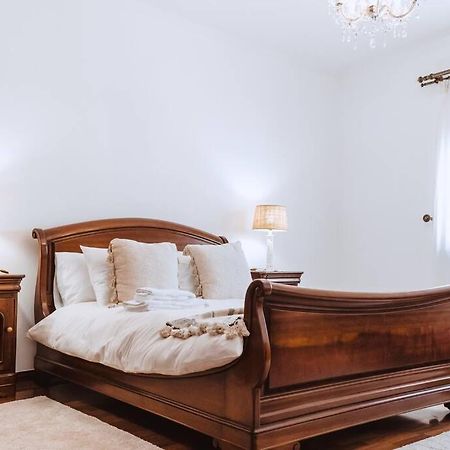 Casa Do Patio - 3 Bedrooms, Ponte Rol 토레스베드라스 외부 사진