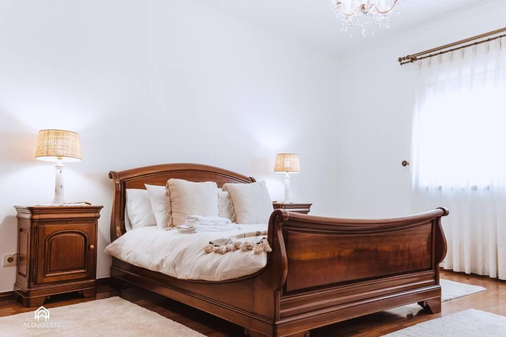 Casa Do Patio - 3 Bedrooms, Ponte Rol 토레스베드라스 외부 사진