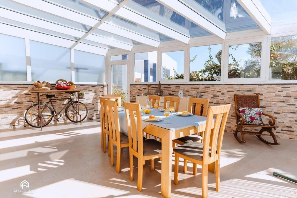 Casa Do Patio - 3 Bedrooms, Ponte Rol 토레스베드라스 외부 사진