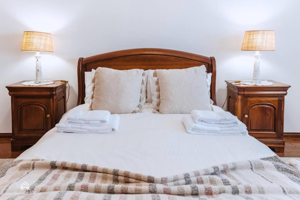 Casa Do Patio - 3 Bedrooms, Ponte Rol 토레스베드라스 외부 사진