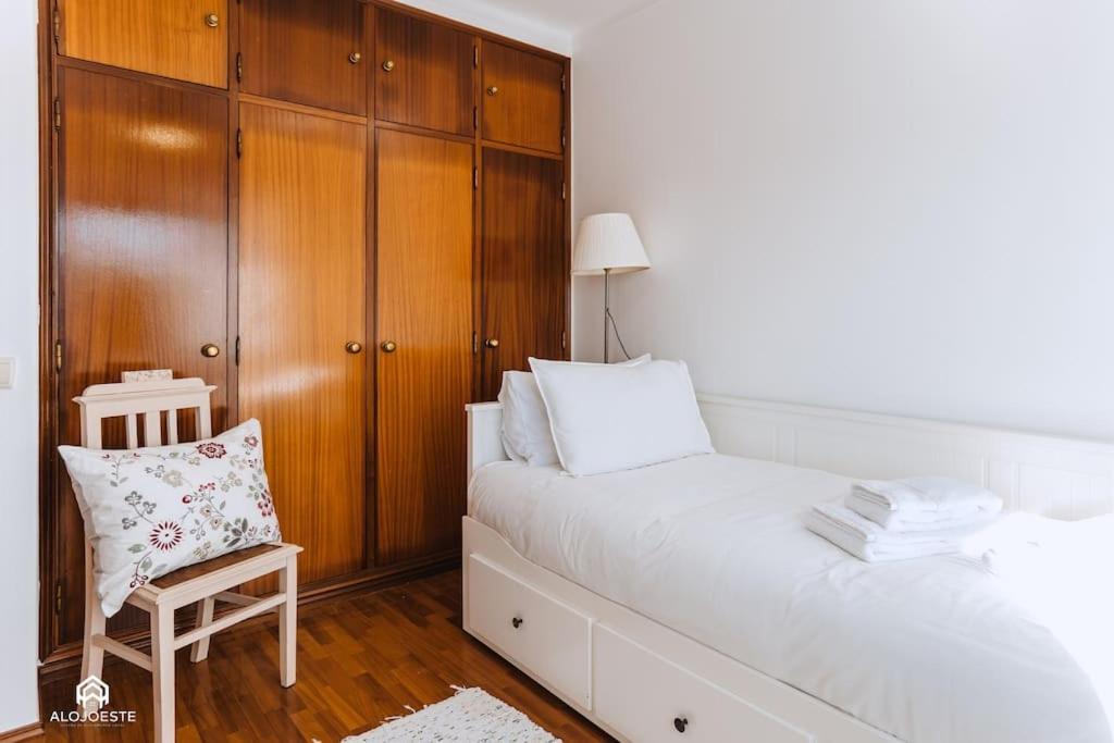 Casa Do Patio - 3 Bedrooms, Ponte Rol 토레스베드라스 외부 사진